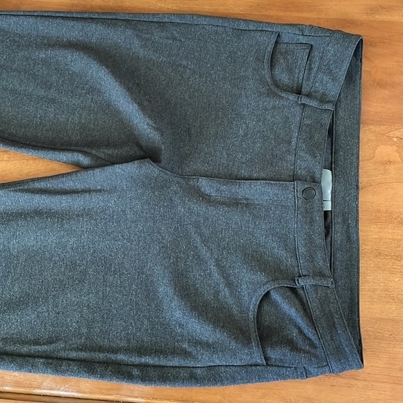 Athleta Pants Size 14P - Picture 4 of 11